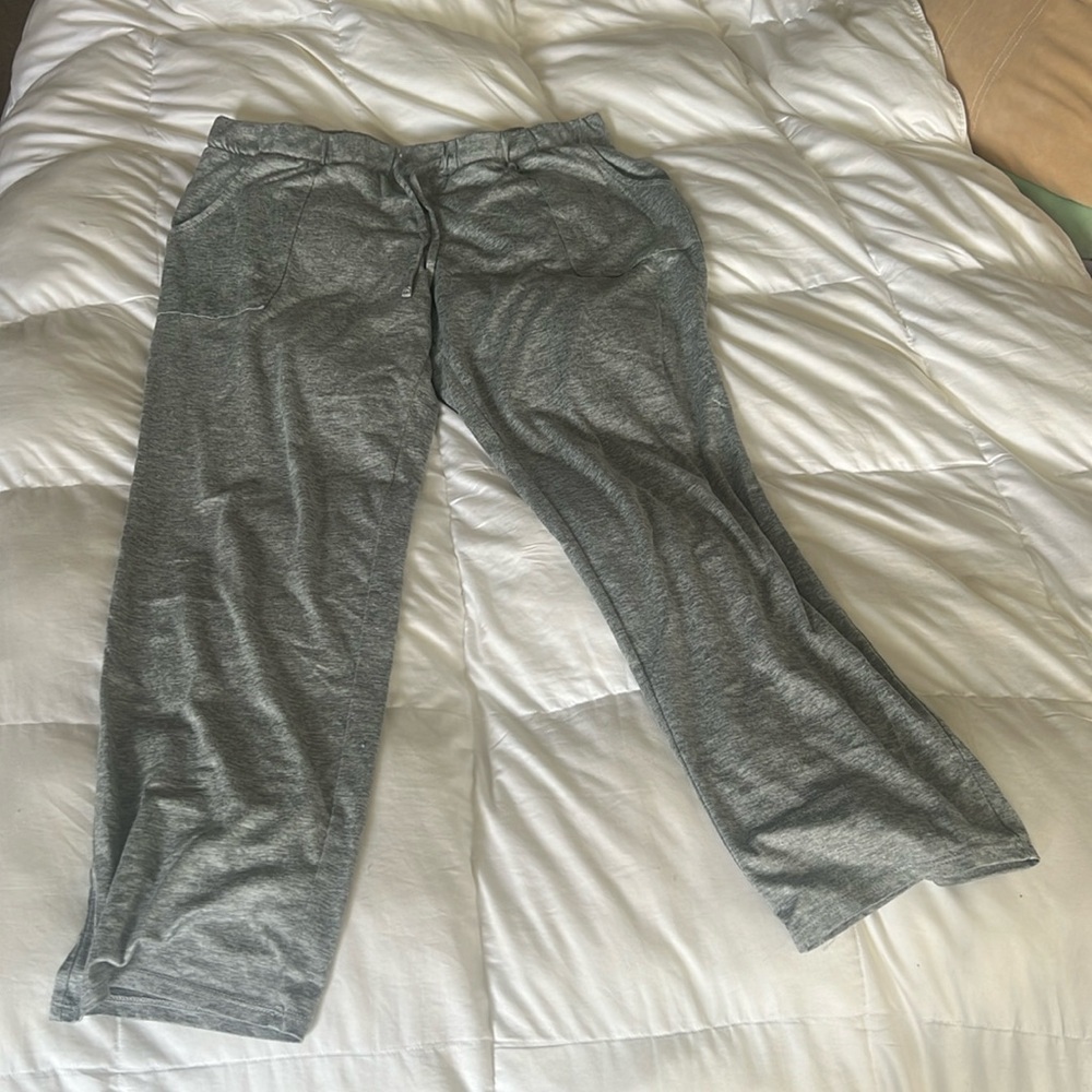 Lucky Brand gray pajama pants. M